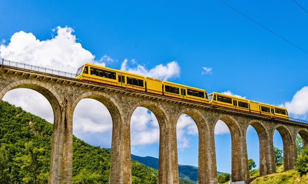 Le Train Jaune