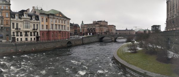 The Opera House in the background, from Vasabron bridge