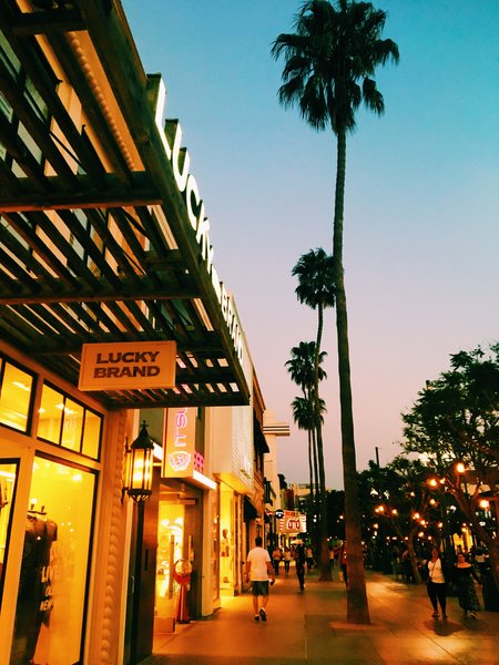 Third Street Promenade