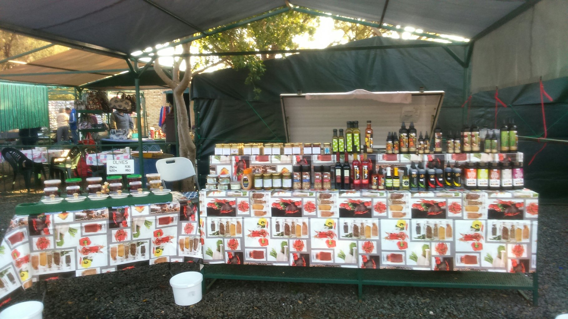 Discover Bloemfontein Langenhovenpark Farmers Market (Die Boeremark)