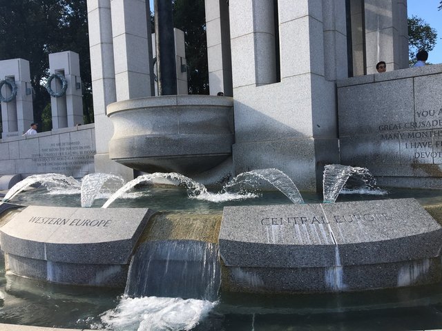 Fountain, Wellness & Spa, Hot Tub, Terrace, Indoor Swimming Pool, Couch, Entrance, Details, Chair, Sauna, Lounge, Bathroom Bathtub, Sports & Activities, Communal Areas, Surroundings, Fireplace, Garden, Bed, Bathroom Amenities, Boat