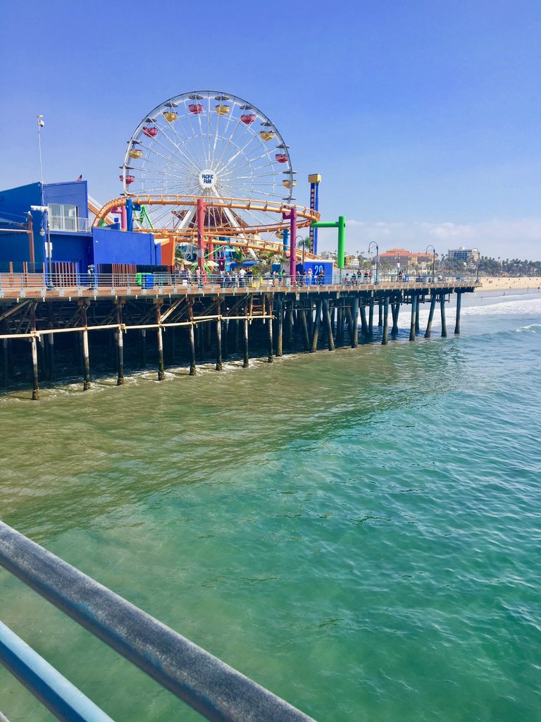 Santa Monica Beach & Pier