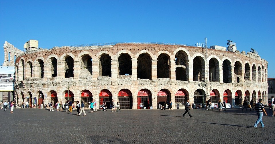 Must-See Attractions on a Visit to Northern Italy's Verona