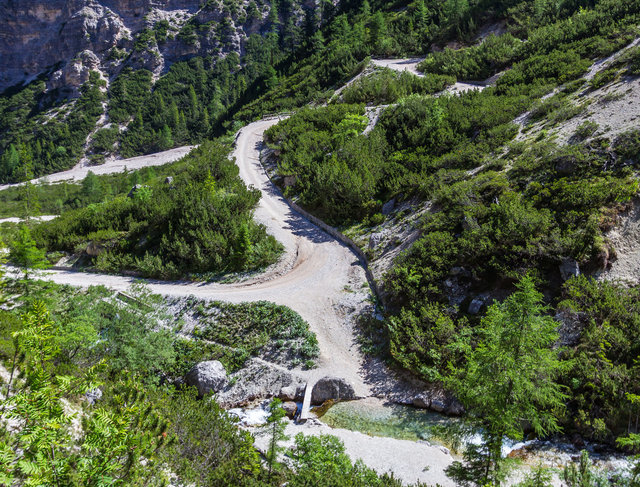 Summer, Surroundings, Spring, Snow & Ski Sports, View, Entrance, Garden, Golf Course, Stairs, Winter, Terrace, Daytime, Autumn, Bicycling, Sports & Activities, Communal Areas, Tennis Court, Building, Water Sports, Hotel Map